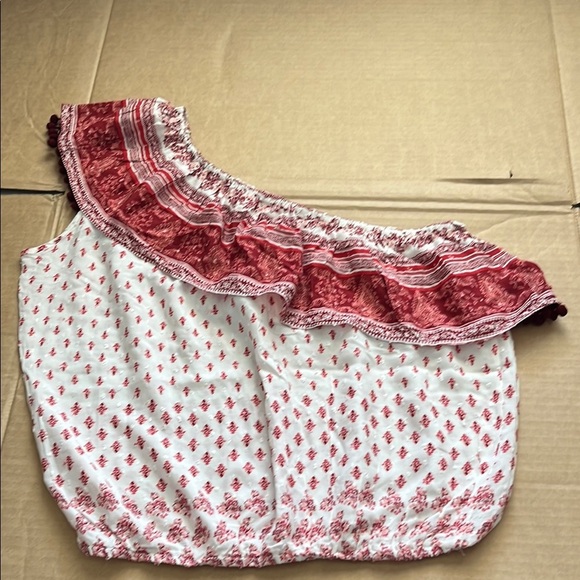 living doll Red and White Asymmetrical Ruffled Blouse - Picture 7 of 10